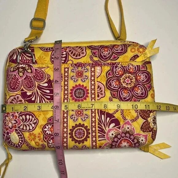 Vera Bradley Hard Shell Tablet Case - Picture 3 of 10